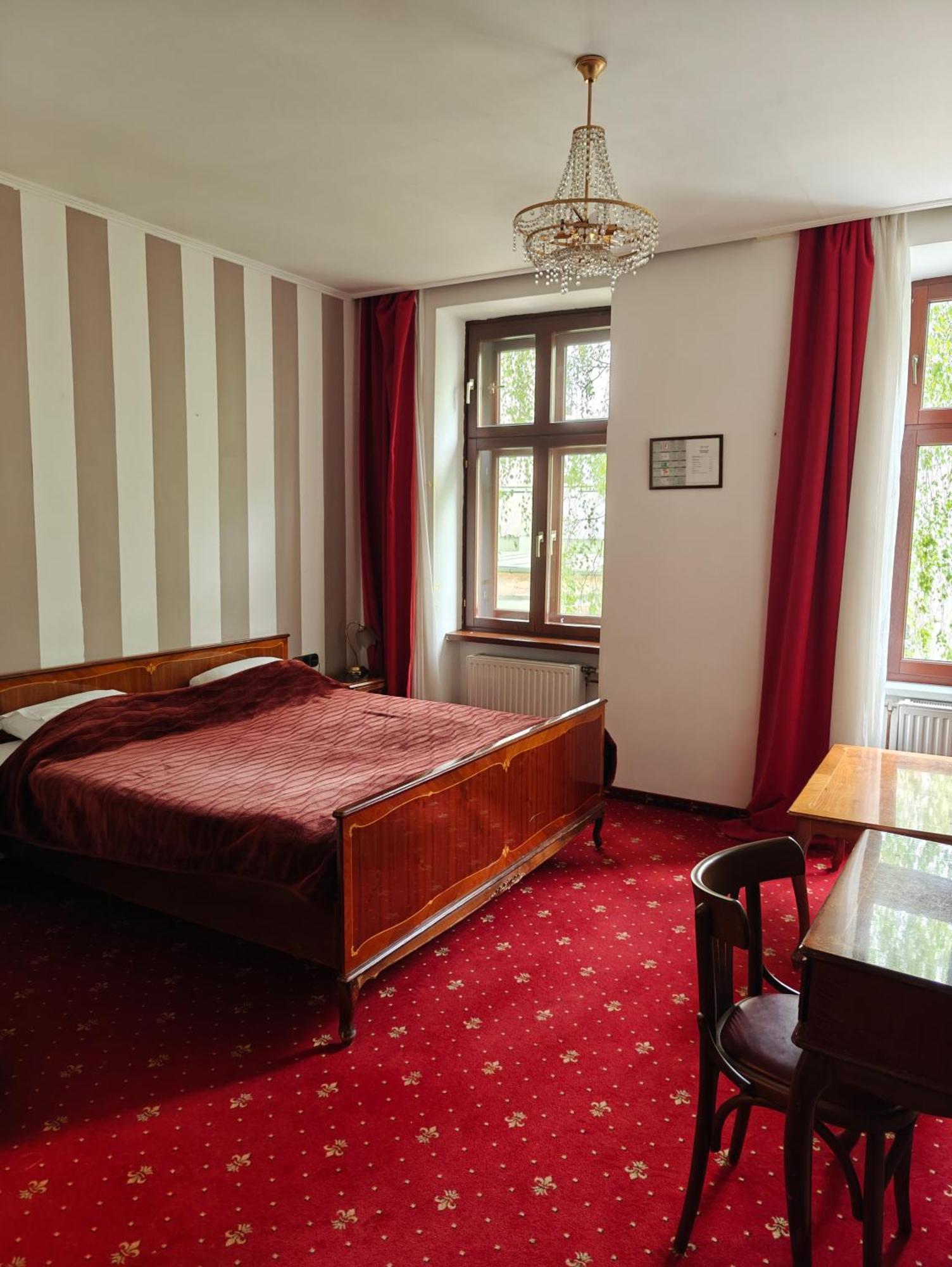 Hotel Viktoria Βιέννη Εξωτερικό φωτογραφία