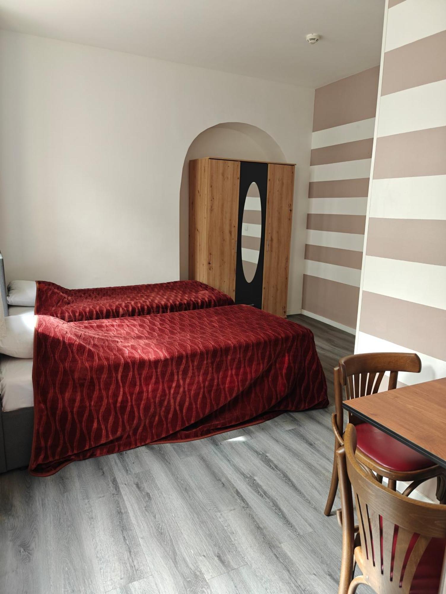 Hotel Viktoria Βιέννη Εξωτερικό φωτογραφία