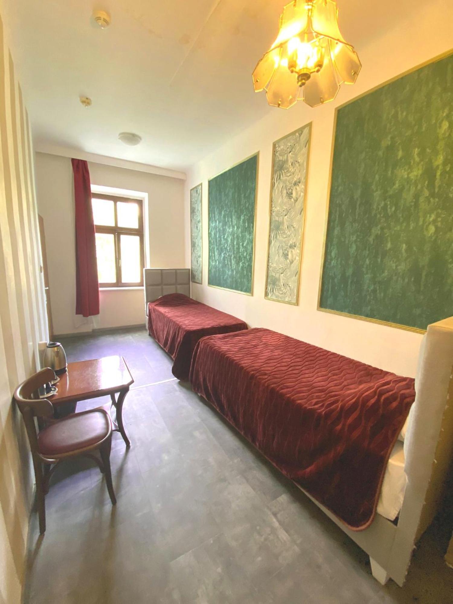 Hotel Viktoria Βιέννη Δωμάτιο φωτογραφία